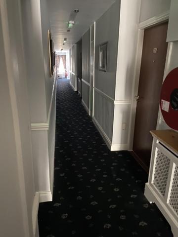 Monaghans Harbour Hotel นาส ภายนอก รูปภาพ