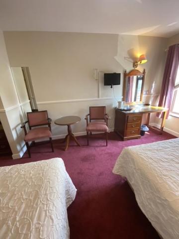 Monaghans Harbour Hotel นาส ภายนอก รูปภาพ